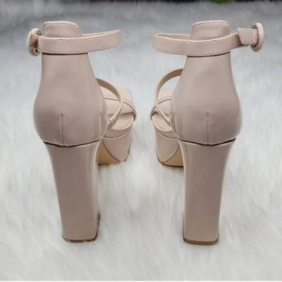 Marc Fisher LTD Frita High Heels Light Natural Nude - Picture 13 of 16